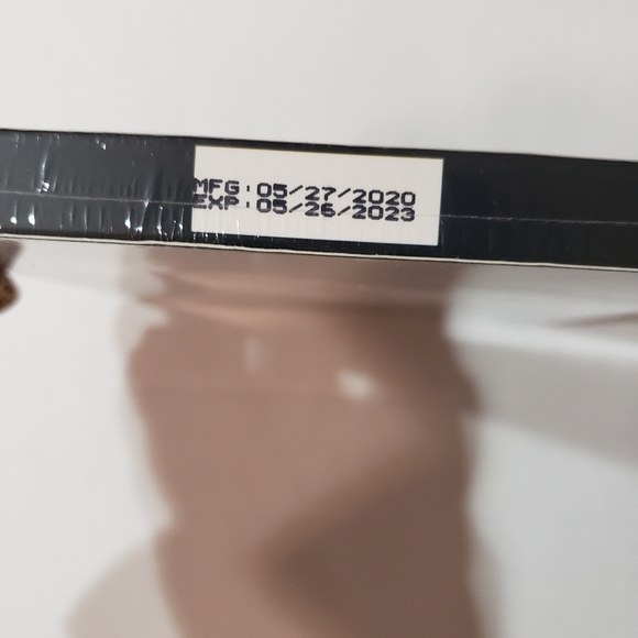 Magnetic Eyelash Kit - Picture 4 of 6